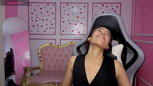 stephania t online show from February 14, 12:38 pm