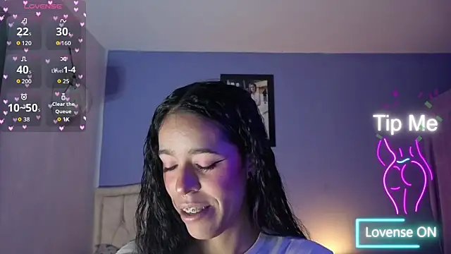 stephania t online show from March 6, 4:35 pm