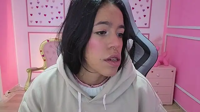 stephania t online show from September 16, 11:33 am
