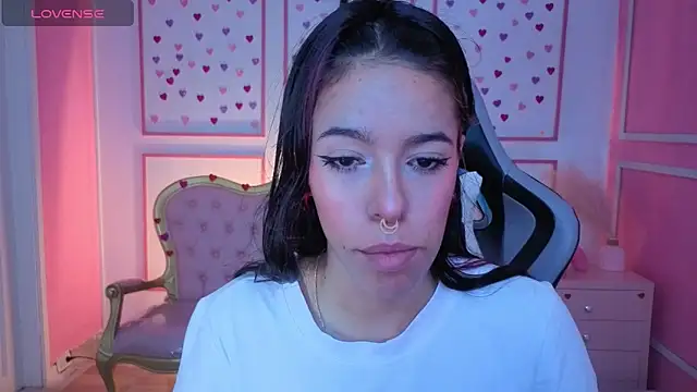 stephania t online show from January 8, 12:33 pm