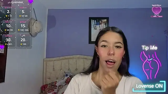stephania t online show from May 25, 5:11 pm