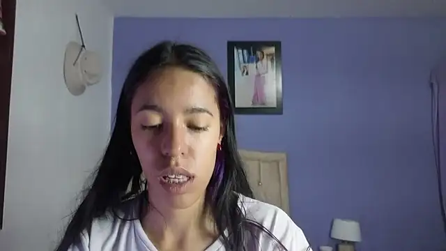 stephania t online show from March 15, 3:41 pm