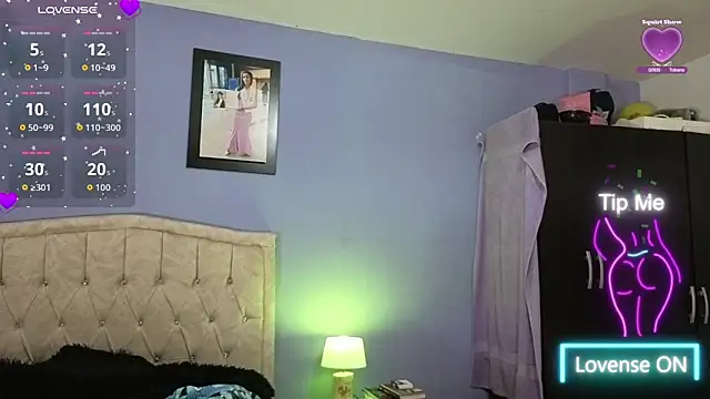 Snapshot of stephania_t chatting on June 10, 4:41 pm stephania t online show from June 10, 4:41 pm