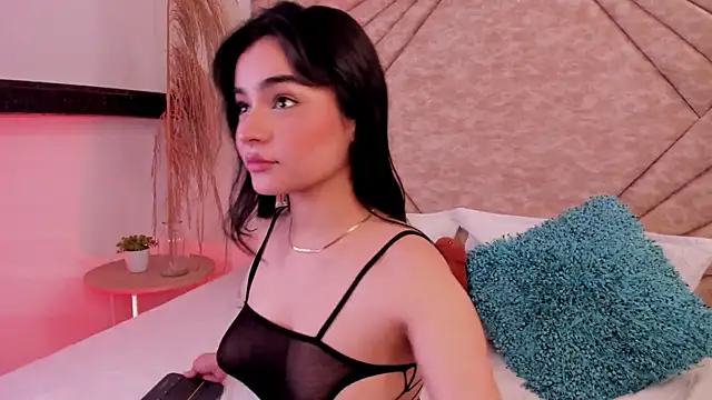 ConnieFontane online show from March 21, 5:00 am