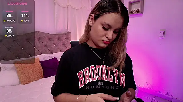 valeria gomezx online show from March 13, 6:01 pm