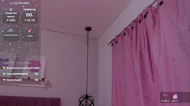 julz 03 online show from March 15, 8:21 pm