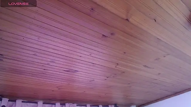 Snapshot of julz_03 chatting on November 5, 11:24 am julz 03 online show from November 5, 11:24 am