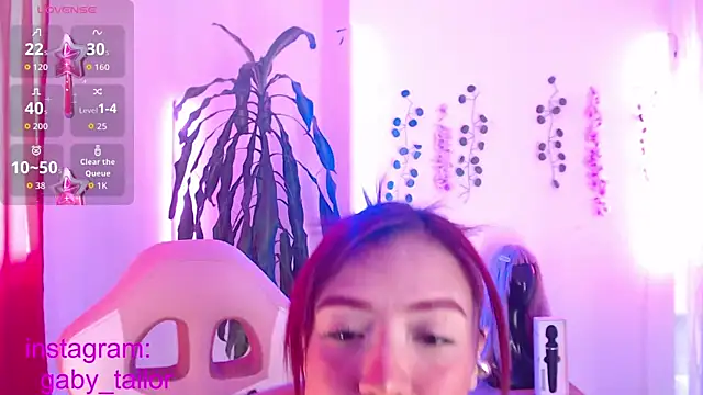 Gaby Tailor online show from March 27, 9:05 pm