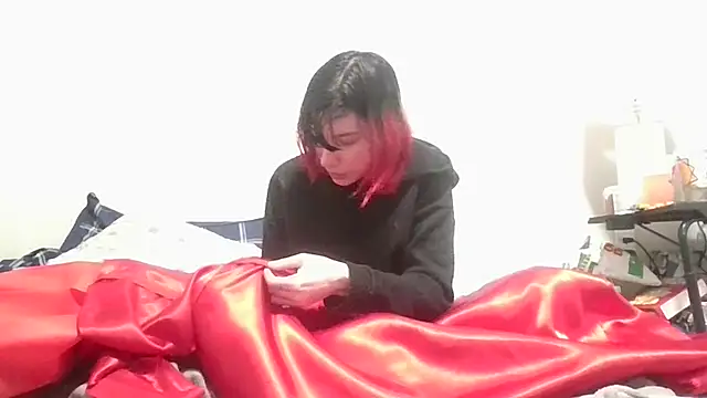 TheSexiest2025 online show from March 13, 5:18 pm