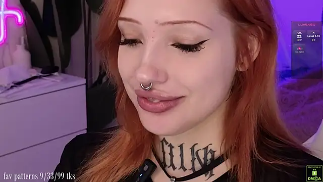 violetviolator online show from November 2, 4:17 am