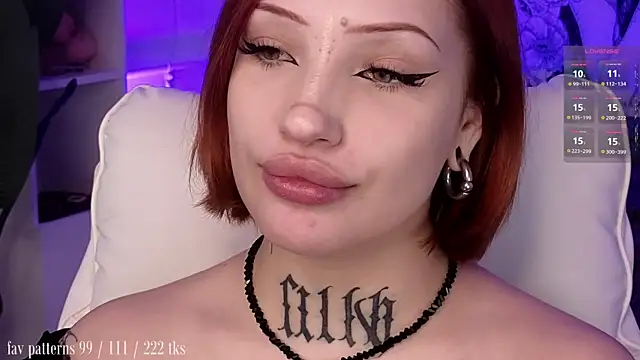 violetviolator online show from April 15, 5:39 pm