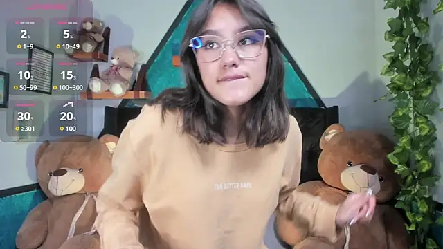 Snapshot of _Sophie__miller chatting on February 26, 7:21 pm Sophie miller online show from February 26, 7:21 pm