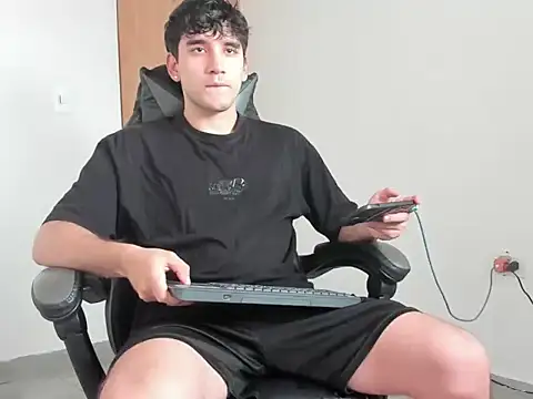 leo030809 online show from March 29, 9:16 pm