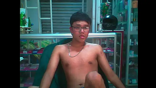 Snapshot of Baby_Cream chatting on December 6, 5:03 am Baby Cream online show from December 6, 5:03 am