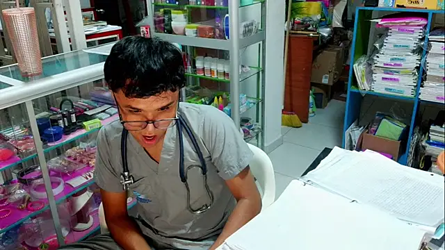 Snapshot of Baby_Cream chatting on February 6, 6:51 am Baby Cream online show from February 6, 6:51 am