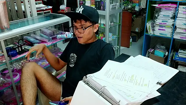 Snapshot of Baby_Cream chatting on January 31, 6:13 am Baby Cream online show from January 31, 6:13 am