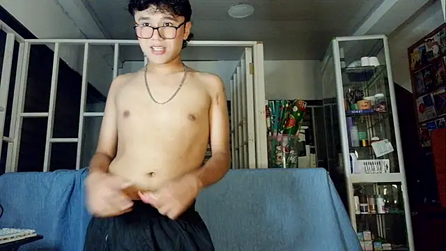 Snapshot of Baby_Cream chatting on January 8, 4:23 am Baby Cream online show from January 8, 4:23 am