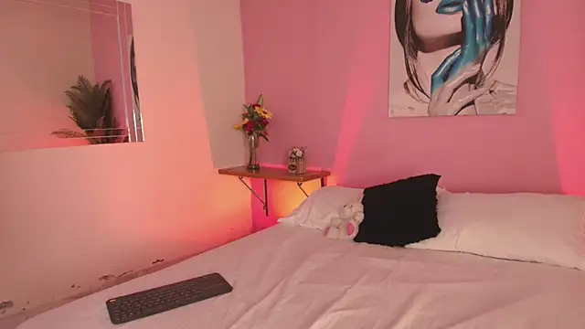 Pammela Smith online show from March 26, 9:13 pm