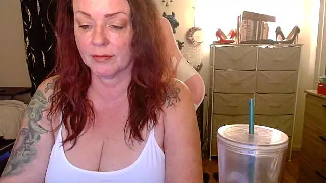 Nikkimastersgirl1091 online show from March 15, 5:31 pm