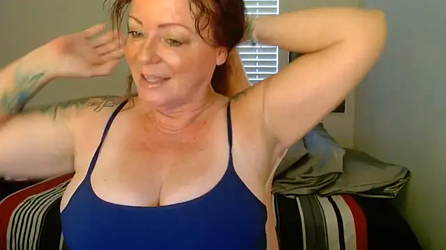 Nikkimastersgirl1091 online show from August 1, 1:09 pm