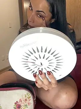 Effyvice13 online show from January 9, 6:37 pm