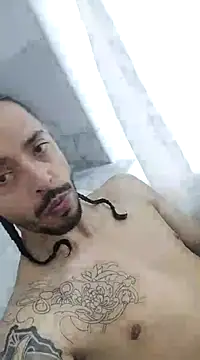 Snapshot of Donstark6669 chatting on March 7, 8:11 pm Donstark6669 online show from March 7, 8:11 pm