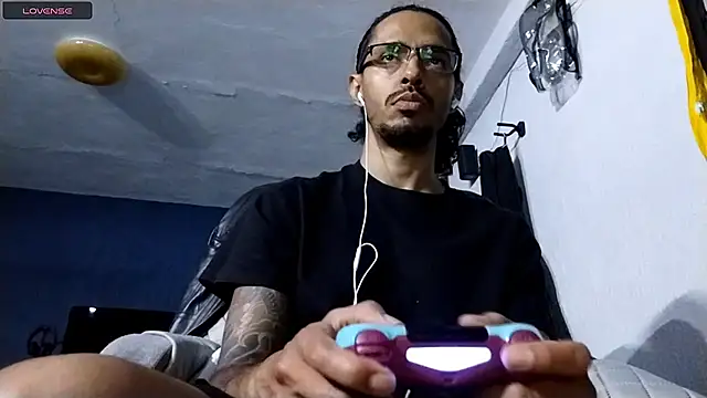 Donstark6669 online show from March 5, 2:19 am