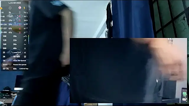 Snapshot of Donstark6669 chatting on February 10, 8:31 am Donstark6669 online show from February 10, 8:31 am