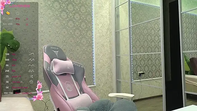 -DIVORA- online show from October 27, 9:21 am