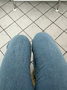 SportyAss00 online show from February 6, 11:17 am