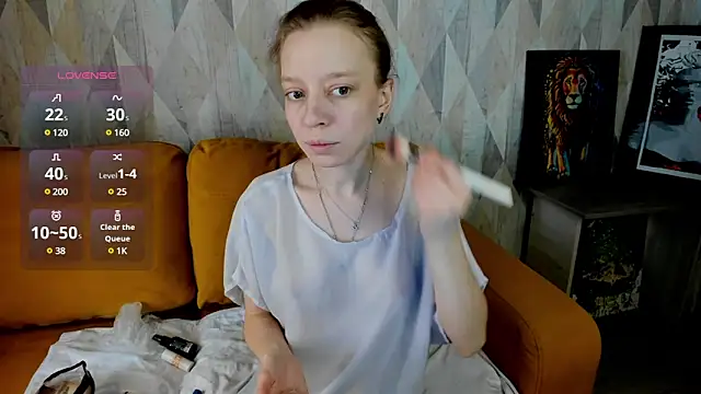 Snapshot of Michelle_Blond chatting on March 17, 7:02 am Michelle Blond online show from March 17, 7:02 am