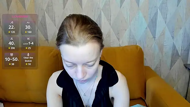 Snapshot of Michelle_Blond chatting on February 20, 7:23 am Michelle Blond online show from February 20, 7:23 am