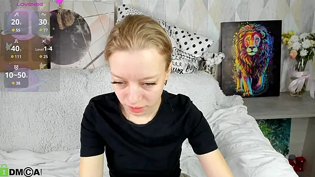 Snapshot of Michelle_Blond chatting on September 29, 6:53 am Michelle Blond online show from September 29, 6:53 am
