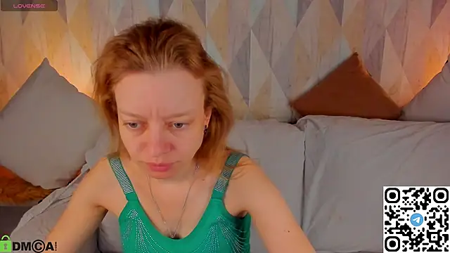 Snapshot of Michelle_Blond chatting on May 15, 1:03 am Michelle Blond online show from May 15, 1:03 am