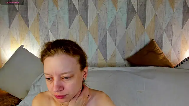 Snapshot of Michelle_Blond chatting on June 2, 1:05 am Michelle Blond online show from June 2, 1:05 am