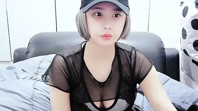 yourz tw online show from November 27, 11:05 pm