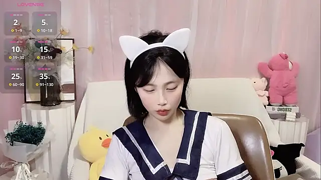 Snapshot of LaoSHI-999 chatting on March 15, 10:13 am LaoSHI-999 online show from March 15, 10:13 am