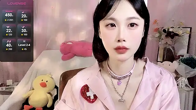 Snapshot of LaoSHI-999 chatting on March 8, 11:18 pm LaoSHI-999 online show from March 8, 11:18 pm