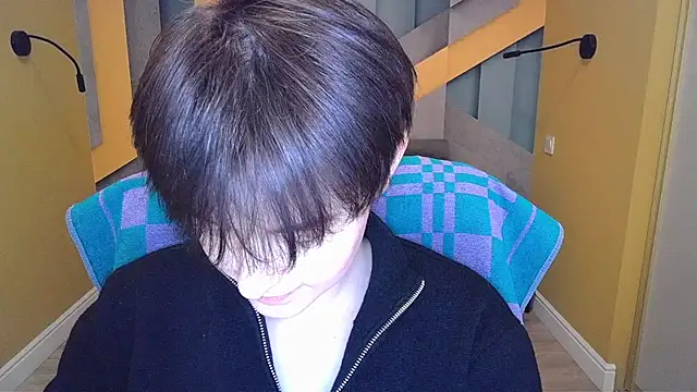 Snapshot of EmiliaYours chatting on March 22, 4:26 pm EmiliaYours online show from March 22, 4:26 pm