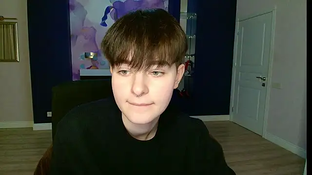 Snapshot of EmiliaYours chatting on February 24, 4:36 pm EmiliaYours online show from February 24, 4:36 pm