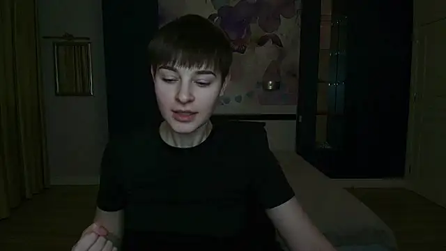 EmiliaYours online show from January 18, 3:26 pm