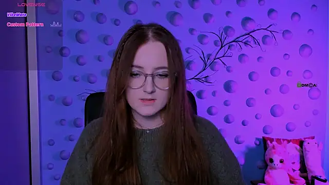 luna berryy online show from February 3, 8:36 pm