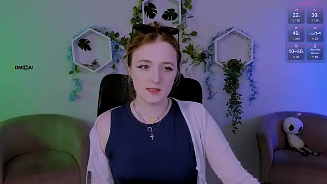 Snapshot of luna_berryy chatting on June 30, 6:52 pm luna berryy online show from June 30, 6:52 pm