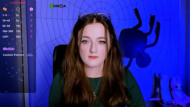 luna berryy online show from October 29, 8:41 pm