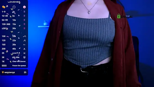 luna berryy online show from November 21, 9:14 pm