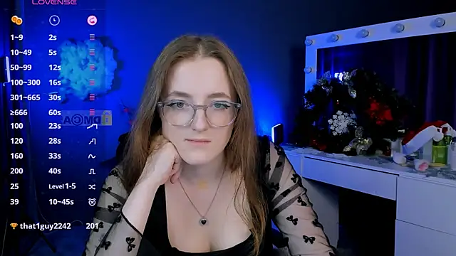 luna berryy online show from January 11, 3:23 am