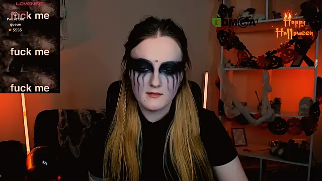 luna berryy online show from October 23, 7:23 pm