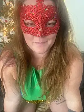 Snapshot of XtentationMG chatting on December 1, 11:22 am XtentationMG online show from December 1, 11:22 am