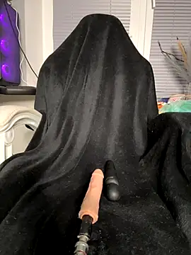 Snapshot of Miss_chiks chatting on October 29, 5:12 pm Miss chiks online show from October 29, 5:12 pm