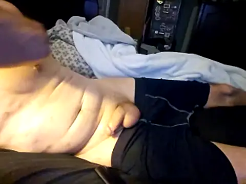 ThatPlatinumD online show from April 13, 1:53 am